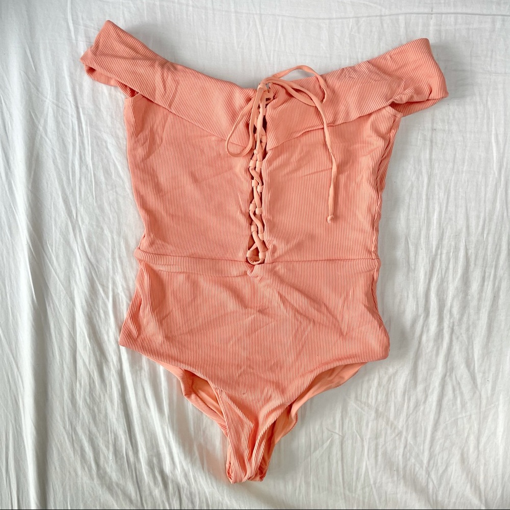 L*SPACE Off-Shoulder Salmon Colour Rib One Piece - Picture 1 of 5